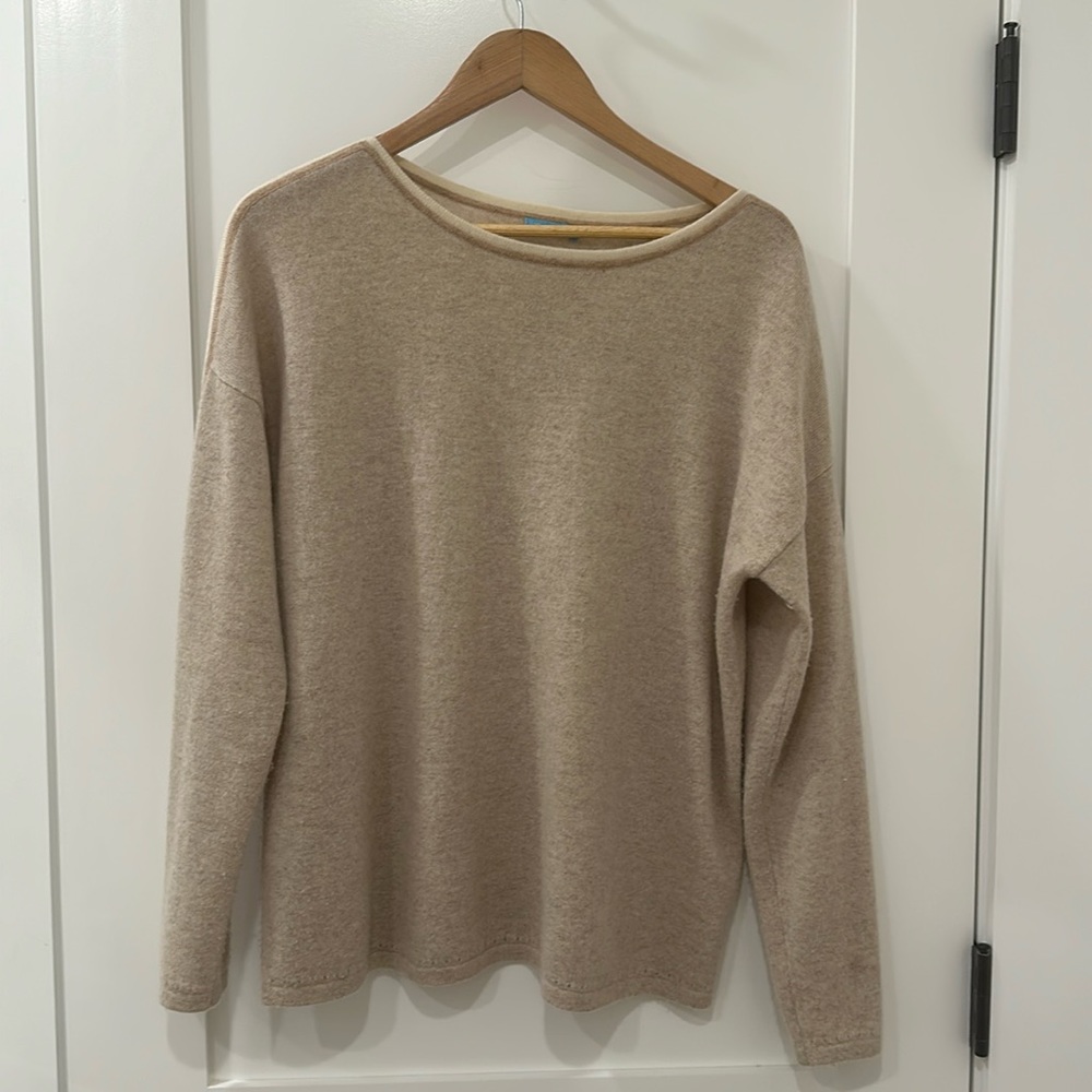Cashmere sweater